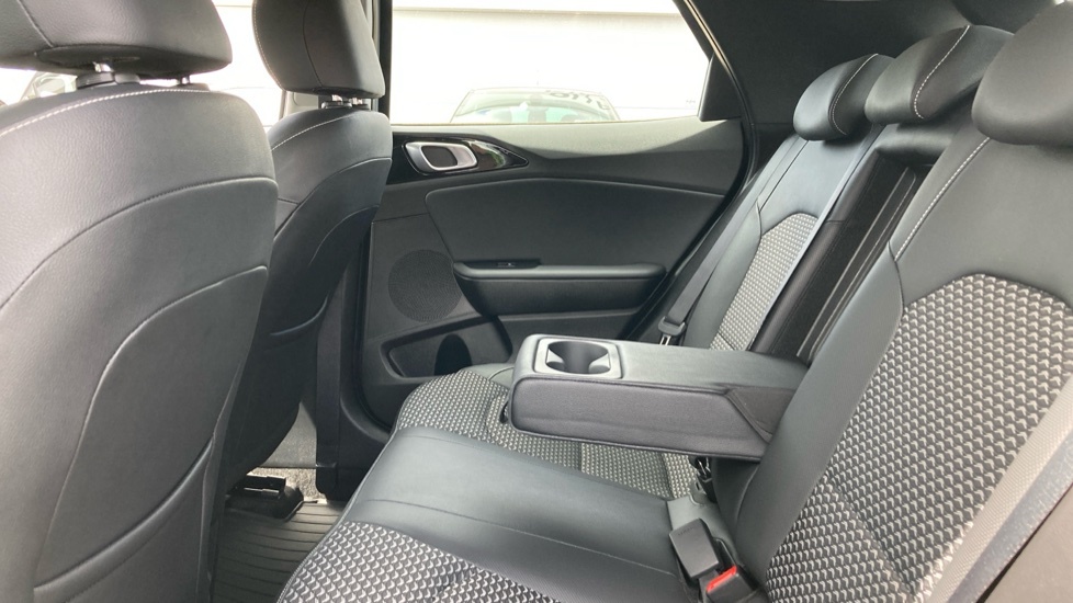 Kia Xceed 2 1.5 T-gdi Isg - Full Kia Warranty Until February Blue #16