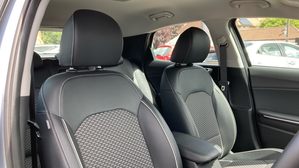 Kia Xceed 2 1.5 T-gdi Isg - Full Kia Warranty Until February Blue #20