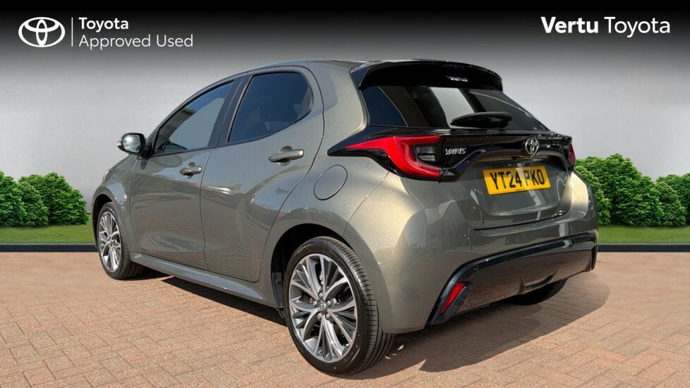 Toyota Yaris Excel Brown #4