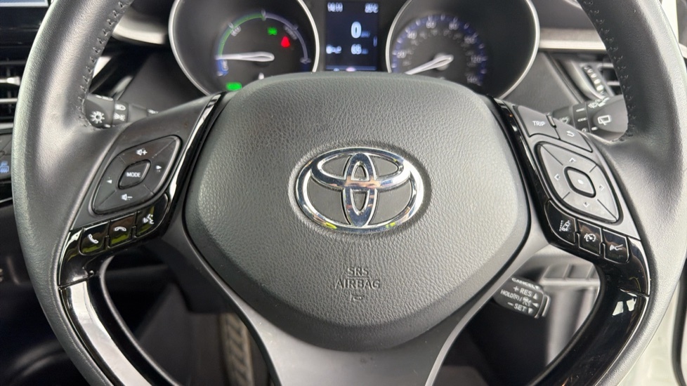 Toyota C-Hr 1.8 Hybrid Design Cvt Hatchback Black #10