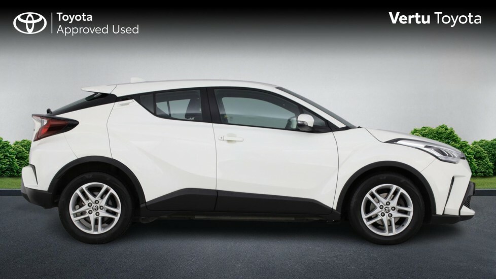 Toyota C-Hr 1.8 Hybrid Design Cvt Hatchback Black #23