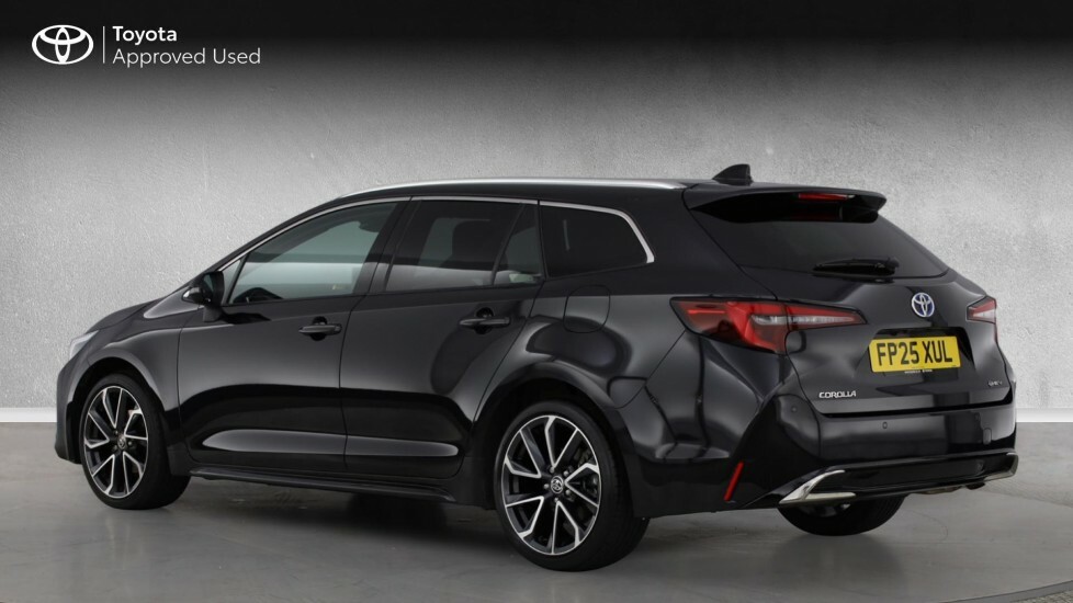 Toyota Corolla Excel Black #4