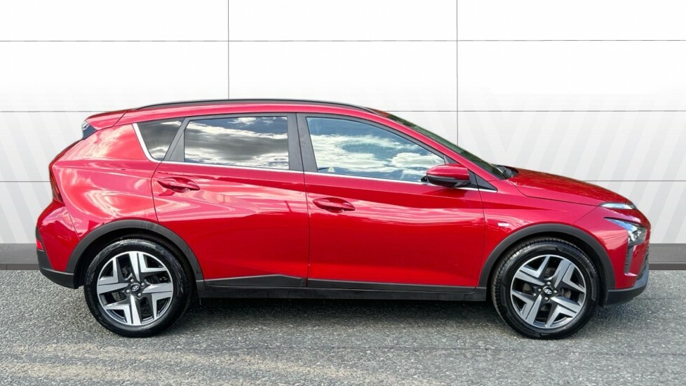 Hyundai Bayon Premium Red #5