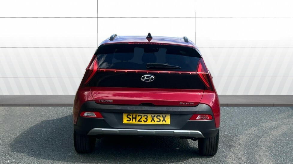 Hyundai Bayon Premium Red #6