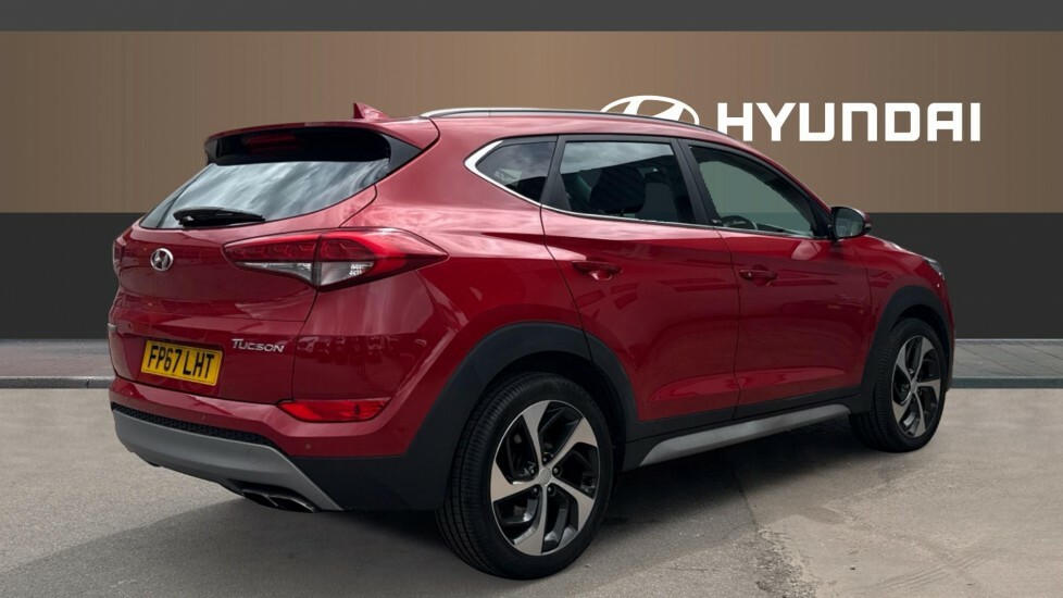Hyundai Tucson Sport Edition Red #2