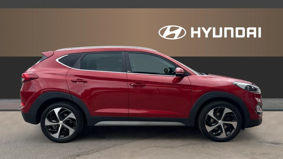 Hyundai Tucson Sport Edition Red #5