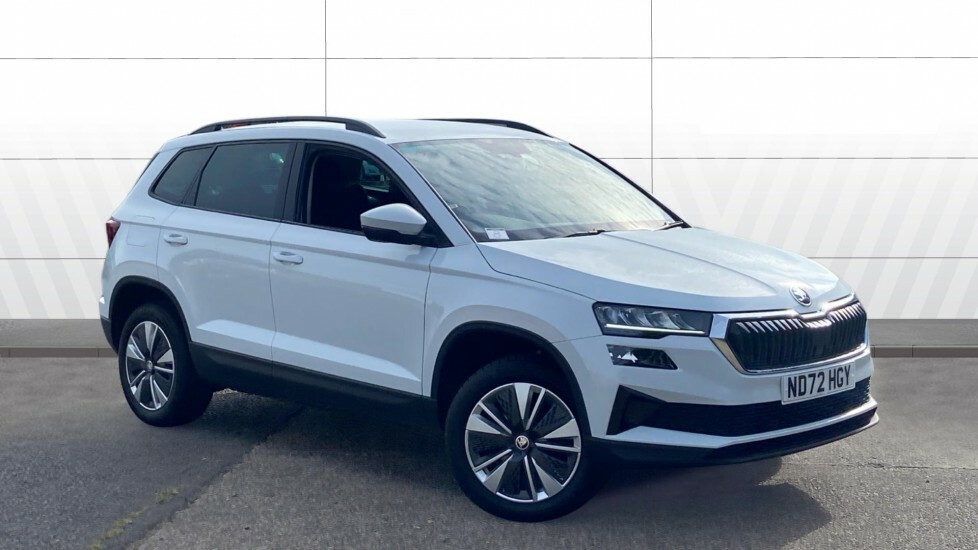 Skoda Karoq Se Drive White
