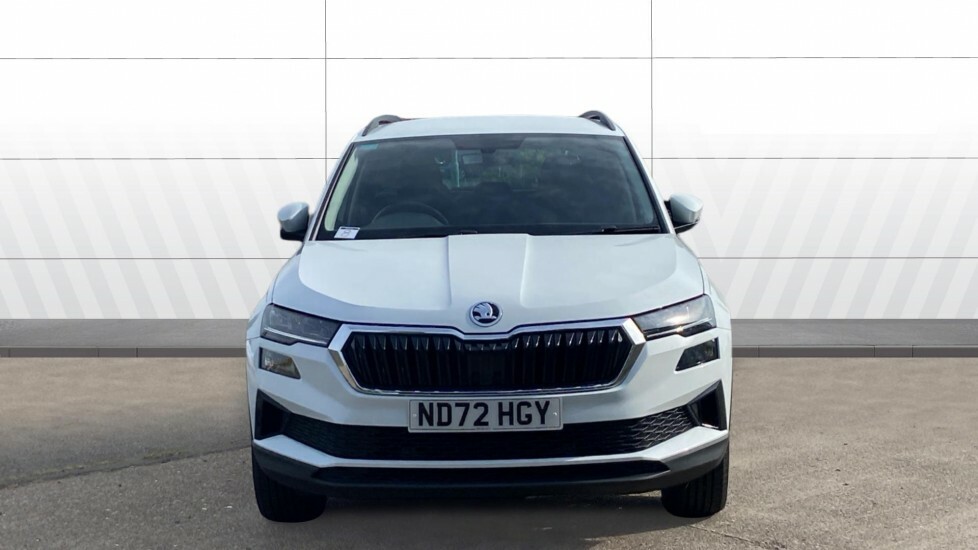 Skoda Karoq Se Drive White #3
