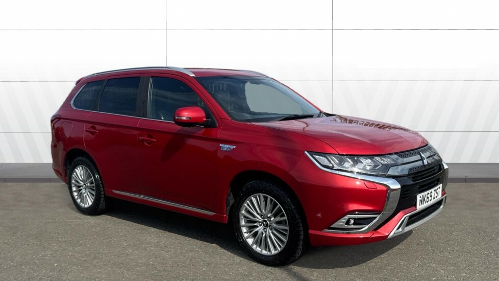 Mitsubishi Outlander 4H Red