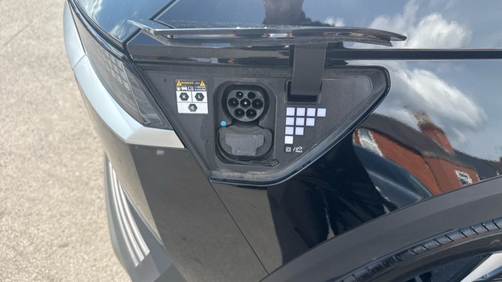 Hyundai Ioniq 5 168Kw Premium 84 Kwh White #42