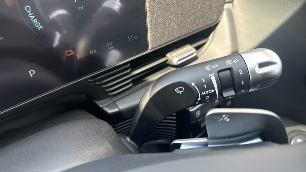 Hyundai Ioniq 5 168Kw Premium 84 Kwh White #29