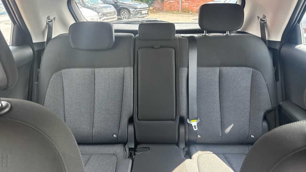 Hyundai Ioniq 5 168Kw Premium 84 Kwh White #15