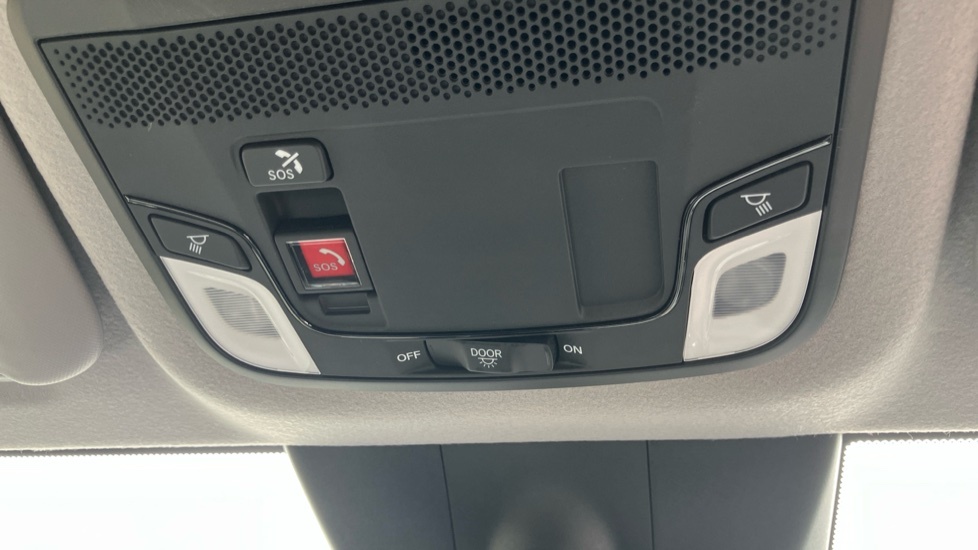 Honda Jazz Jazz 1.5 I-mmd Hybrid Advance Sport Ecvt Red #29