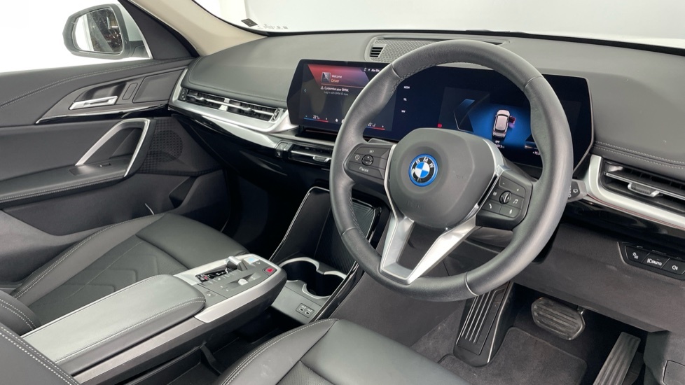 BMW iX1 Xline White #6