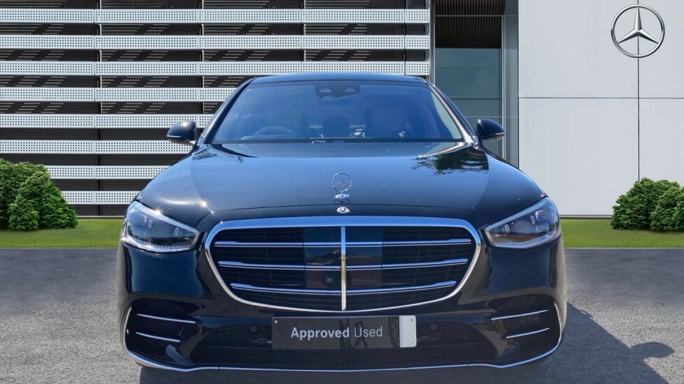 Mercedes-Benz S Class Amg Line Black #3