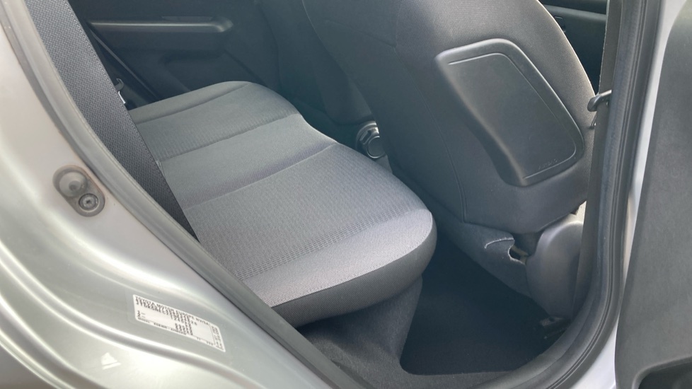 Toyota Aygo X Aygo X-play Tss Vvt-i White #8