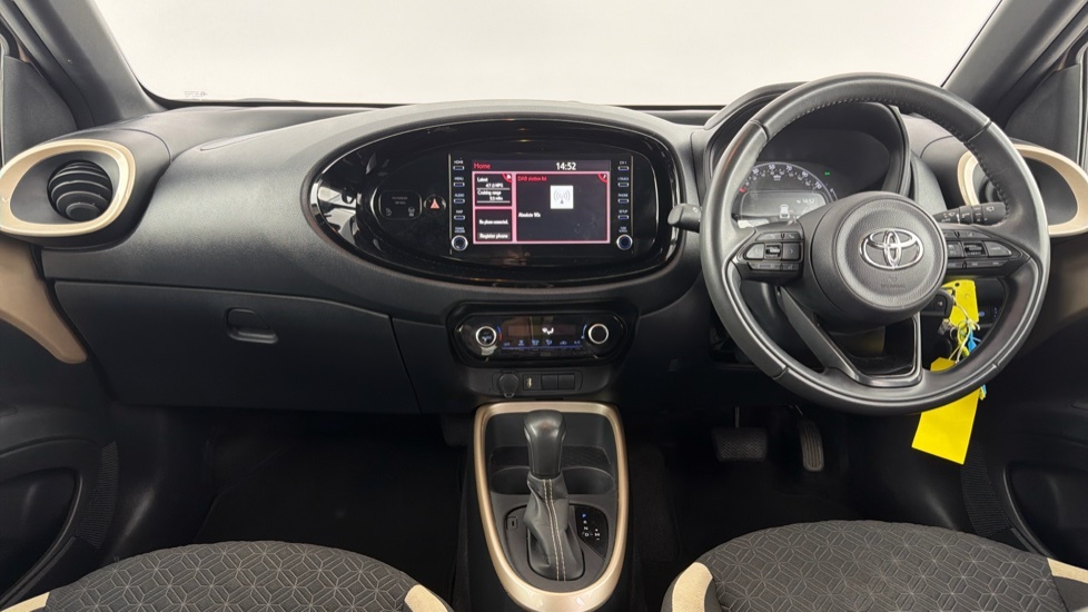 Toyota Aygo X Edge Beige #6