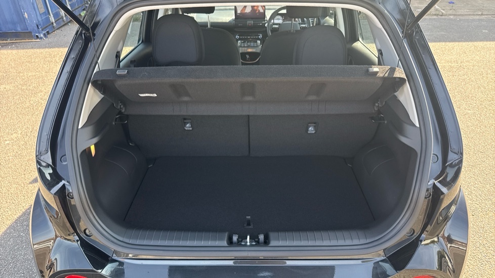 Hyundai Inster 01 Black #4