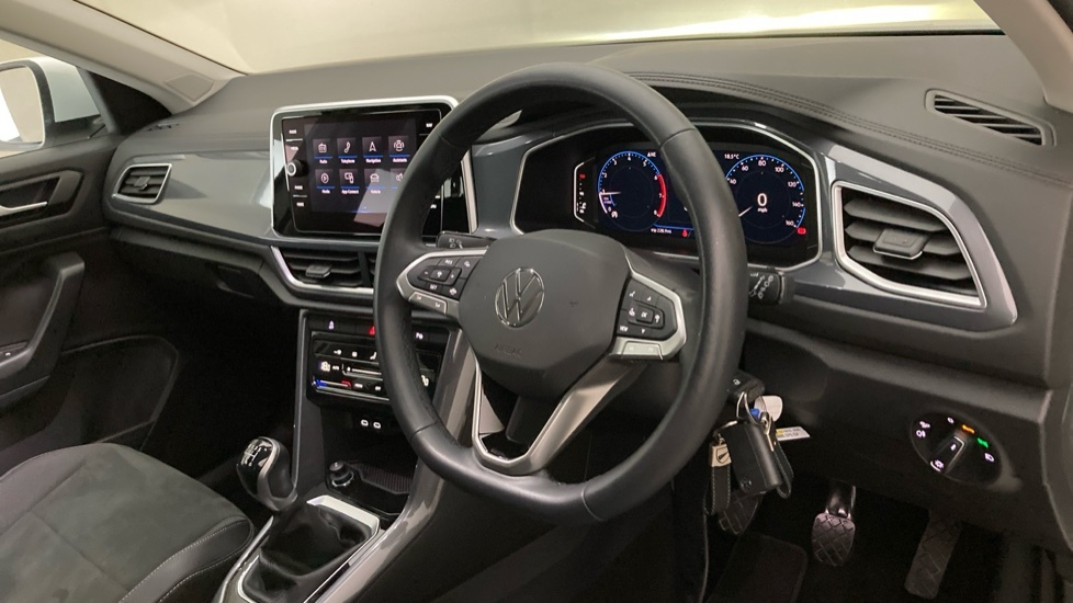 Volkswagen T-Roc Style White #6