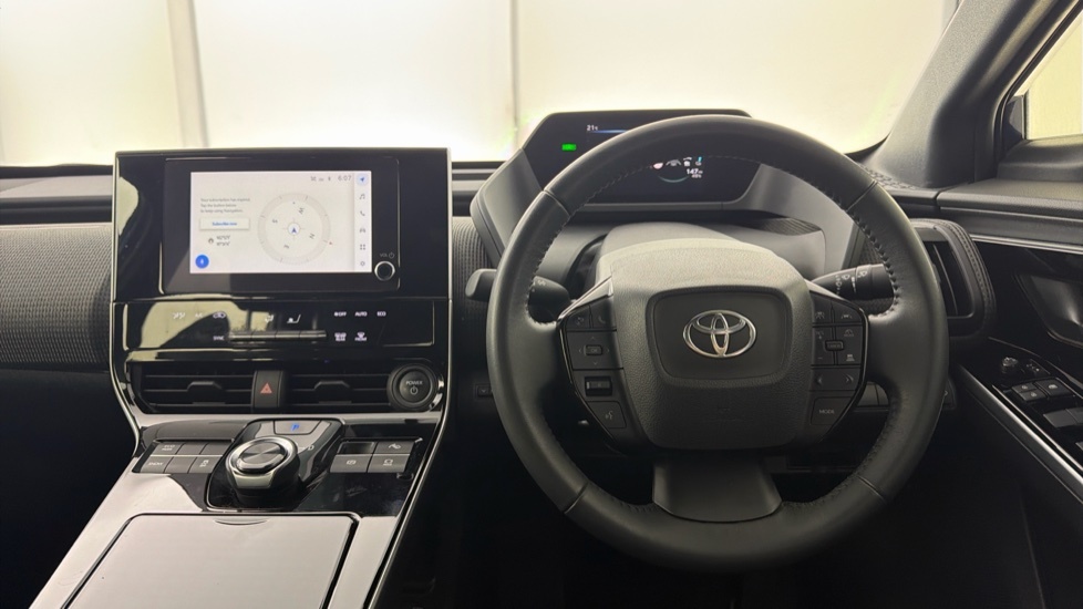 Toyota bZ4X 71.4 Kwh Vision Suv 11Kw Obc Silver #7