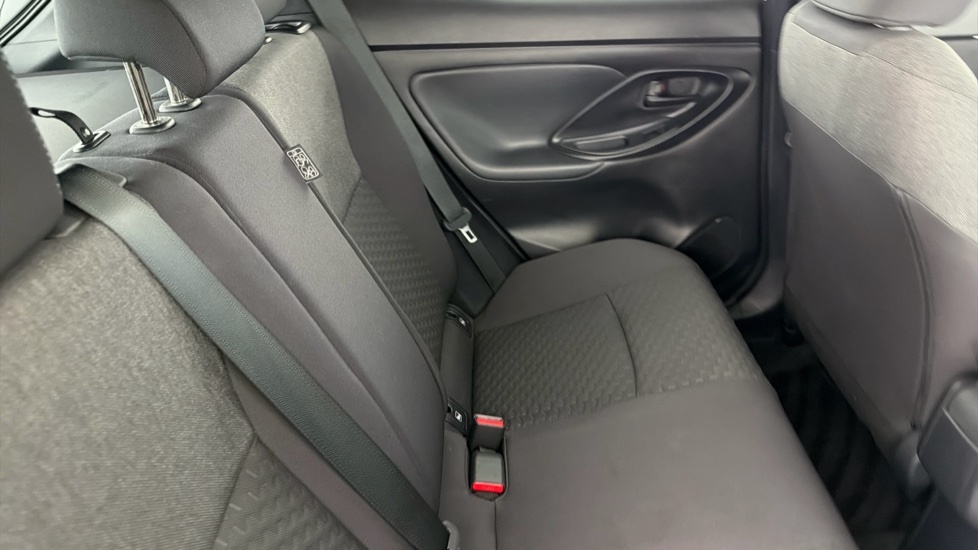 Toyota Yaris Cross Icon Blue #7