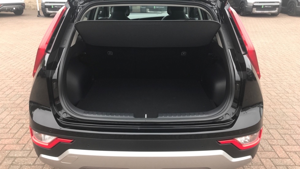 Kia Niro Pure Black #4