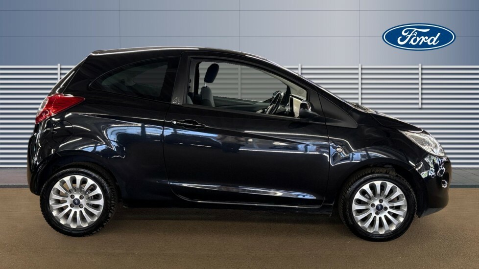 Ford KA Zetec Black #5