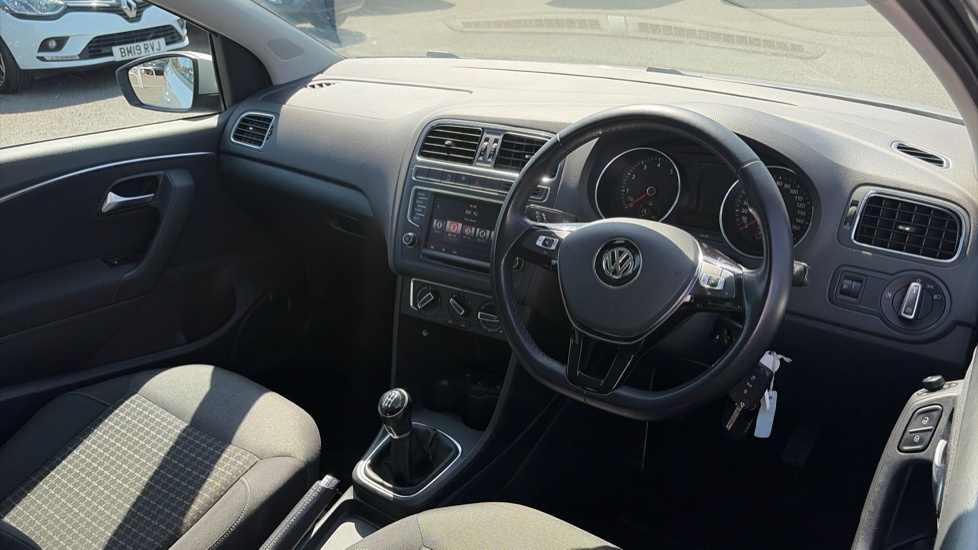 Volkswagen Polo 1.2 Match Edition Euro 5 White #11