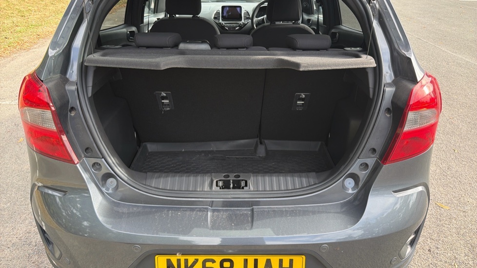 Ford KA+ Active Grey #4