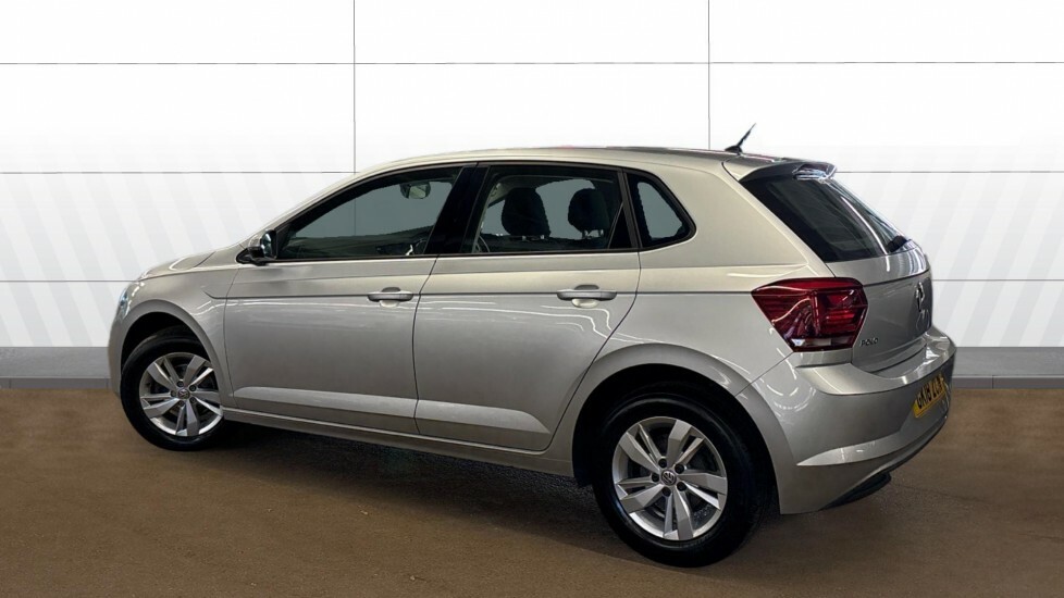 Volkswagen Polo Se Silver #2