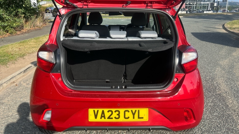 Hyundai I10 Premium Red #4