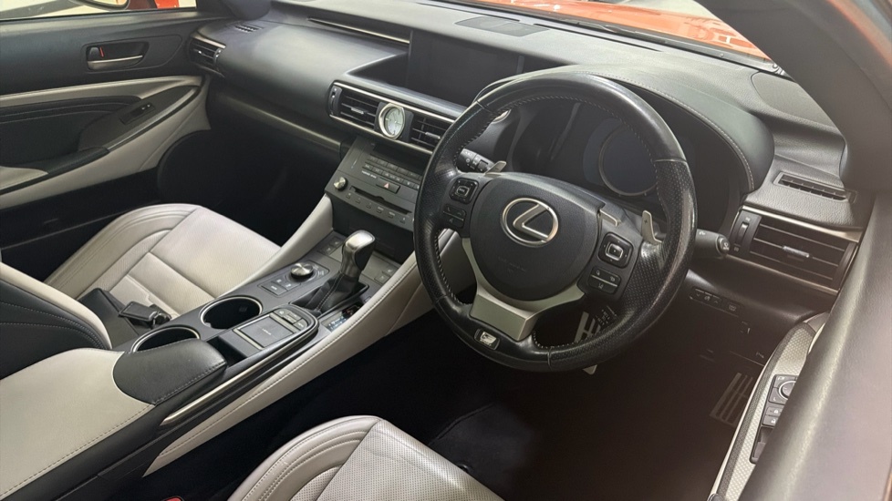 Lexus RC 2.5 300H F Sport Coupe Hybrid Cvt Euro Red #11