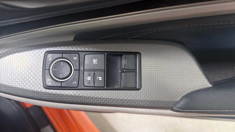 Lexus RC 2.5 300H F Sport Coupe Hybrid Cvt Euro Red #33