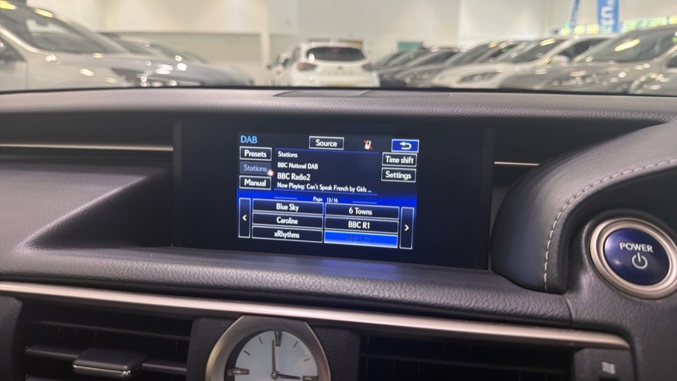 Lexus RC 2.5 300H F Sport Coupe Hybrid Cvt Euro Red #50