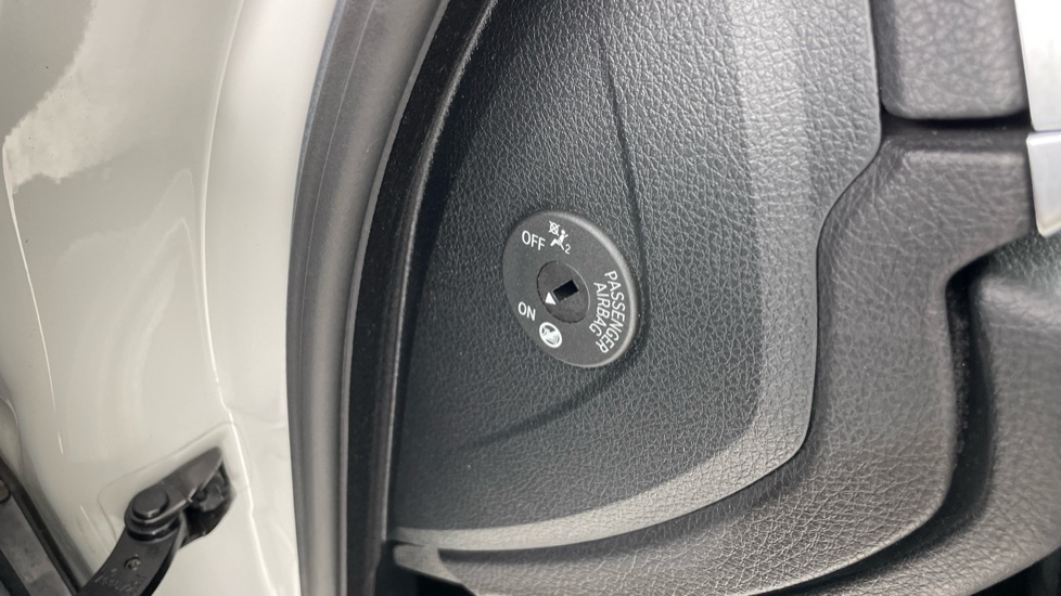 BMW 4 Series 2.0 420I Gpf M Sport Hatchback Eur White #28