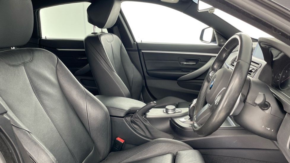 BMW 4 Series 3.0 440I Gpf M Sport Hatchback Eur Blue #11