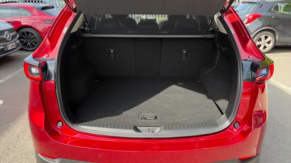 Mazda CX-5 Exclusive-line Red #4