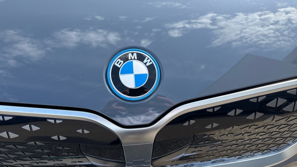 BMW iX1 Bmw Ix1 Estate 150Kw Edrive20 M Sport 65K White #33