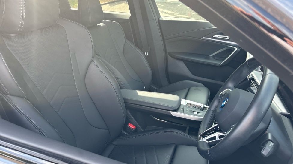 BMW iX1 Bmw Ix1 Estate 150Kw Edrive20 M Sport 65K White #10