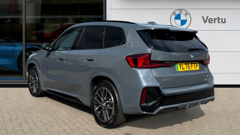 BMW iX1 M Sport #2