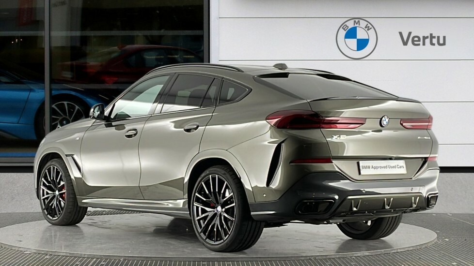 BMW X6 M M Sport DA25UBU Green #2