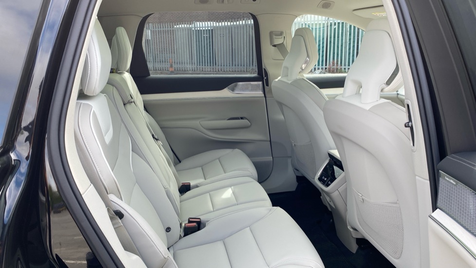 Volvo EX90 Ultra Black #6