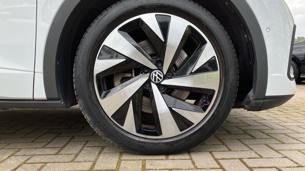 Volkswagen ID.5 Max White #4