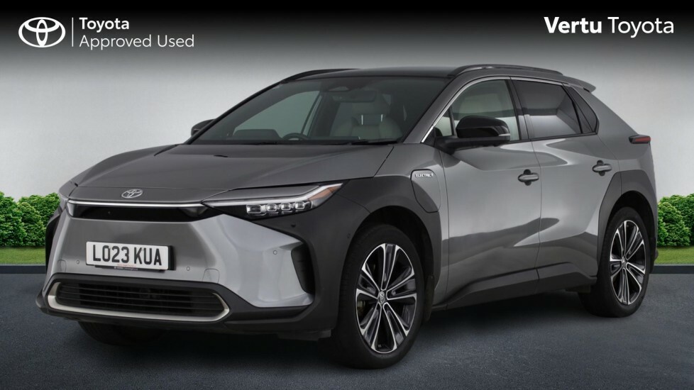 Toyota bZ4X Premiere Edition Silver #3