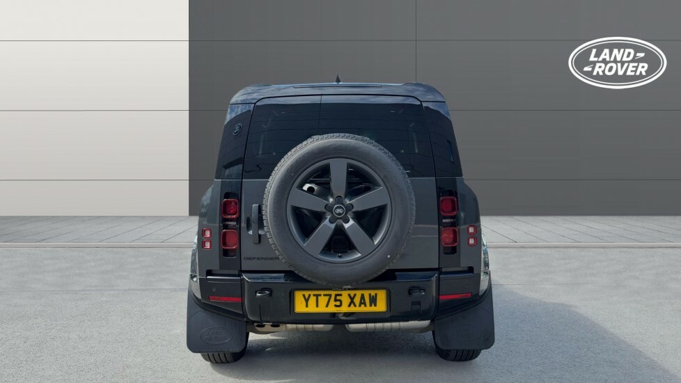 Land Rover Defender 90 X-dynamic Hse Grey #6