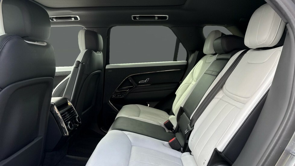 Land Rover Range Rover Sport Dynamic Se Grey #4