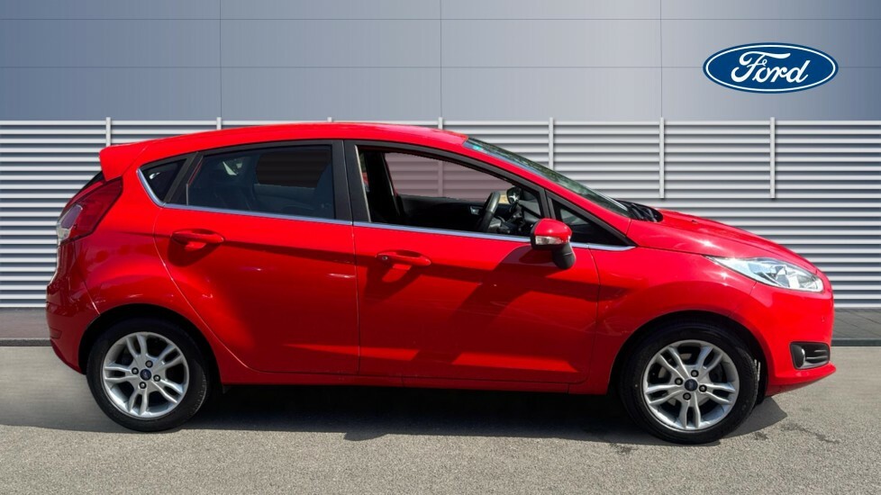 Ford Fiesta Zetec Red #5