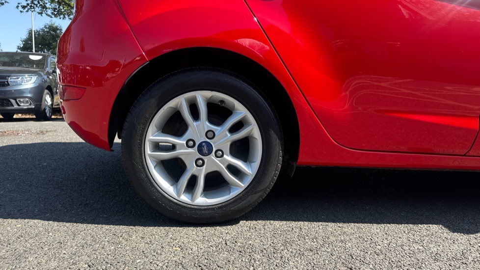 Ford Fiesta Zetec Red #6