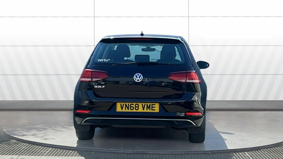 Volkswagen Golf Se Black #5