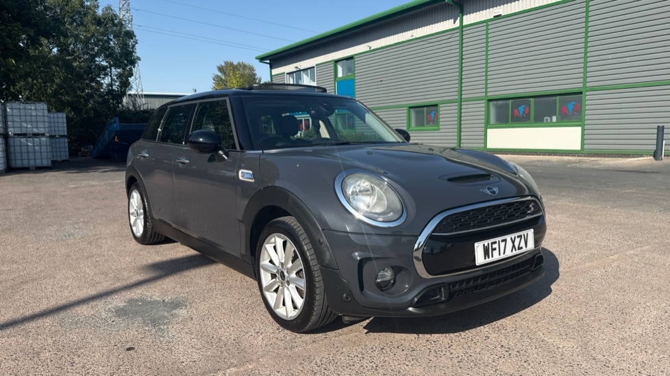 Mini Clubman Clubman Cooper Red #29